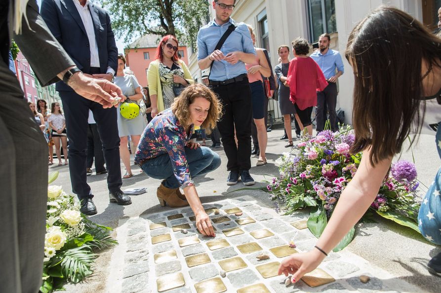 12__Stolpersteine_17Juni_Oeverseegymnasium_ADanner_TinaWirnsberger_RKrotzer