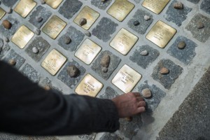 Stolpersteine-Verlegung 17. Juni 2017 )Oeverseegymnasium), Foto: Alexander Danner