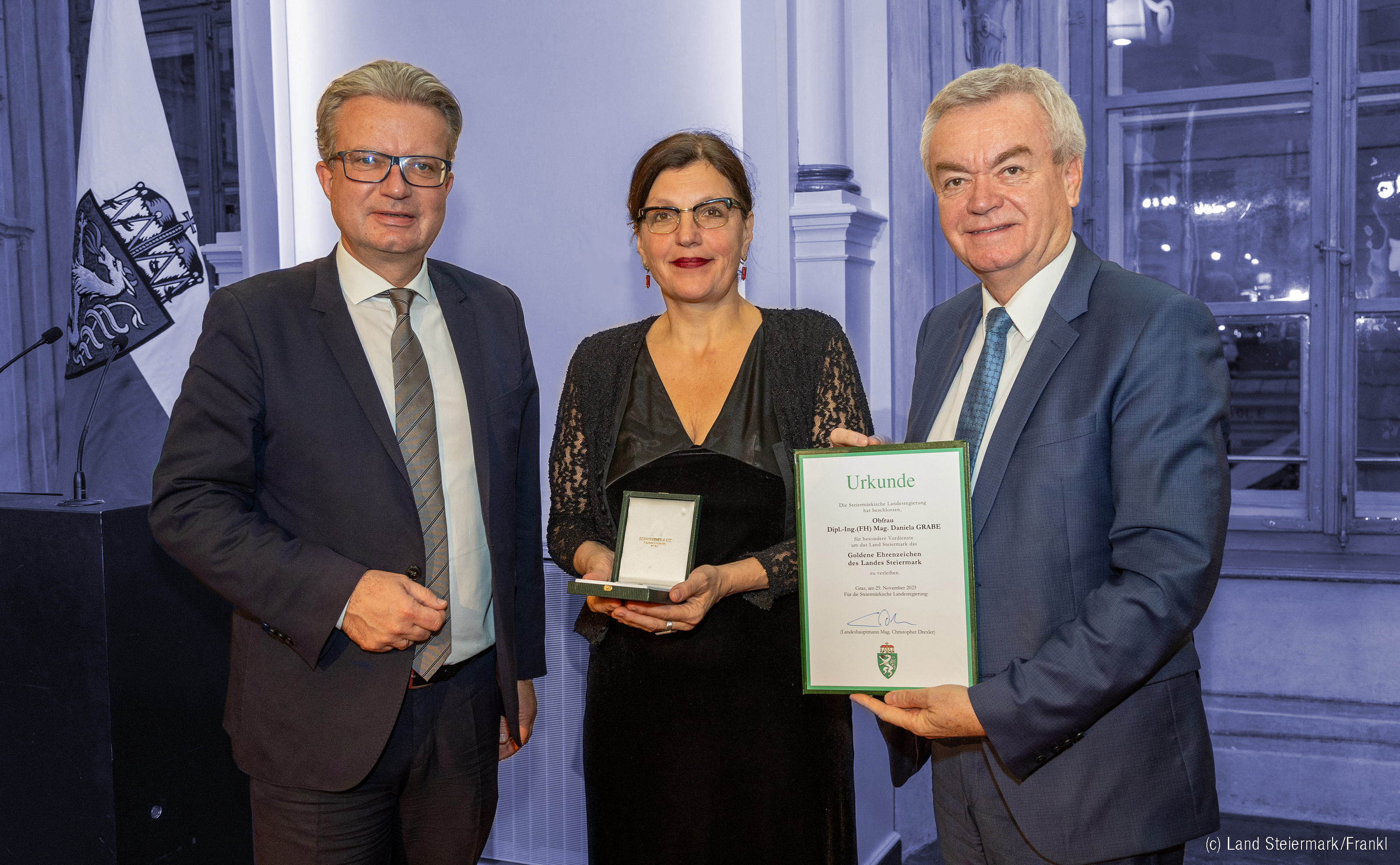 Verleihung des Goldenen Ehrenzeichen des Landes Steiermark an Daniela Grabe, 29.11.2023, Foto: Land Steiermark/Frankl