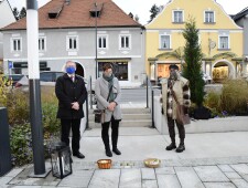 Stolpersteinverlegung für die Familie Sensel am 8.11.2021 in Kindberg ©Stadtgemeinde Kindberg