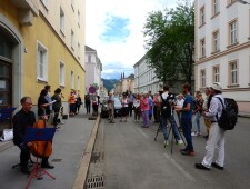 Stolpersteinverlegung für die Familie Klinger am 5.7.2021 ©Christian Teichert