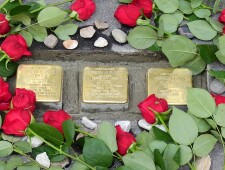 Stolpersteine für die Familie Klinger ©Christian Teichert