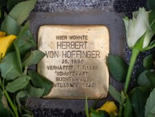 Stolperstein für Herbert von Hoffinger, ©Alexander Danner