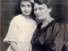 Ilse und Frida Pollak, 20.04.1920