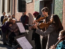 Stolpersteinverlegung für Johanna Schunko und Olga Siak am 23.10.2021 ©Alexander Danner