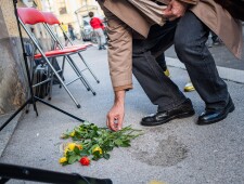 Verlegung des Stolpersteins für Jakob Gapp am 22.10.2020, ©Alexander Danner