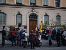 Verlegung des Stolpersteins für Herbert von Hoffinger am 22.10.2020, ©Alexander Danner