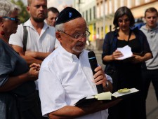 Verlegung der Stolpersteine für die Familie Silberstein am 16. August 2016
Foto: J.J. Kucek