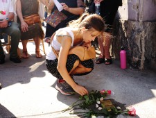 Stolpersteinverlegung im August 2016 für Karoline Boruchowicz und Ruchla Teitelbaum 
Foto: J.J. Kucek